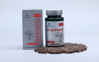 灵芝孢子粉为什么大便黑？是副作用吗？