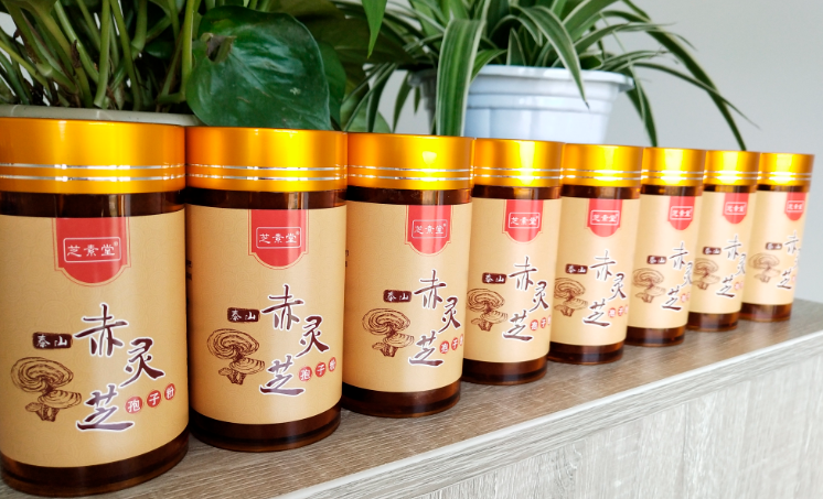 吃灵芝孢子粉一天中什么时候最好？吃的时候要注意什么？-第1张图片-超越